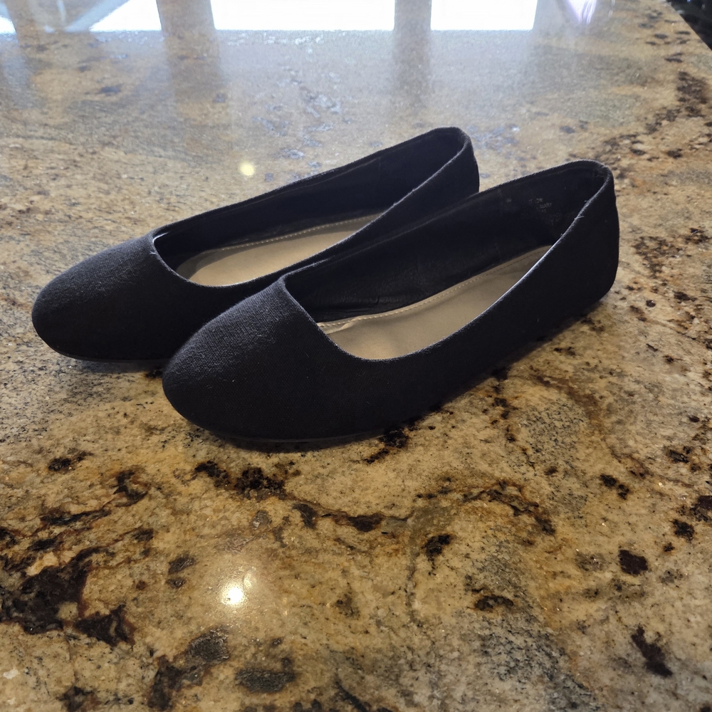 Classic Black Women's Flats